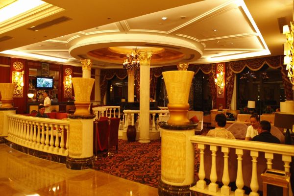 Xin Shi Dai Hotel (Yantai)